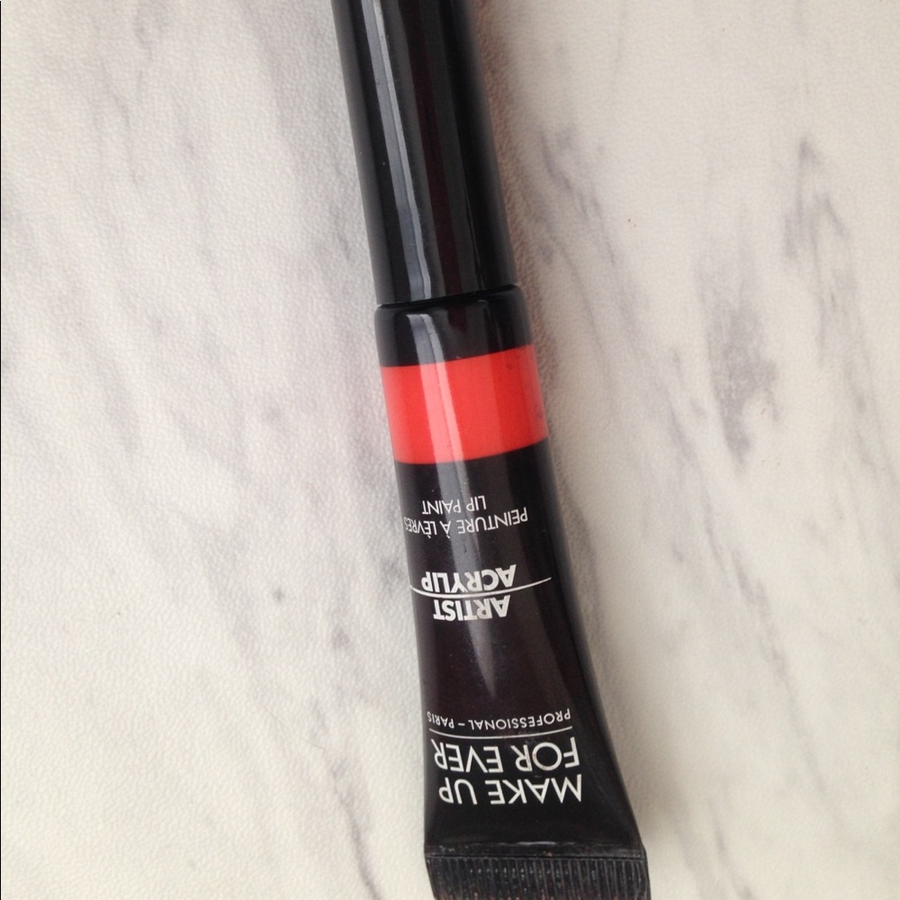 Makeup forever acrylic lip